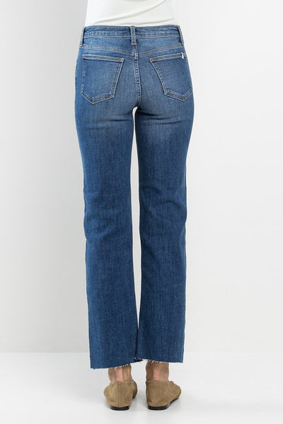 MID RISE STRAIGHT JEANS WITH SCISSOR CUT HEM