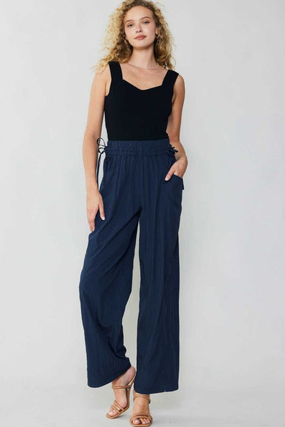 ELASTICIZED WAIST WIDE-LEG PANTS