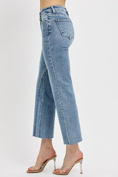 Mid Rise Crop Flare Leg Seam Detailed Jeans