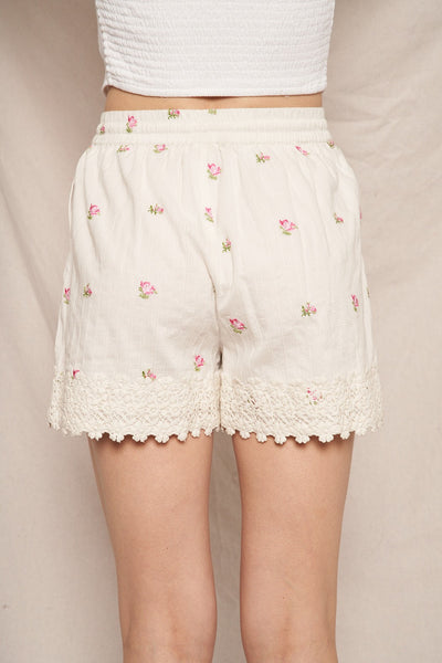 Floral Pattern Shorts With Lace Trim