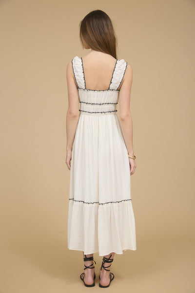 CONTRAST BOW DETAIL SHIRRED SLEEVELESS MIDI DRESS