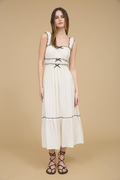 CONTRAST BOW DETAIL SHIRRED SLEEVELESS MIDI DRESS