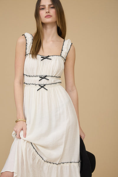 CONTRAST BOW DETAIL SHIRRED SLEEVELESS MIDI DRESS