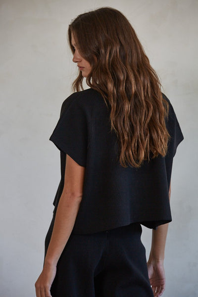 THE LEONIE TOP