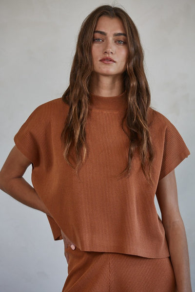 THE LEONIE TOP