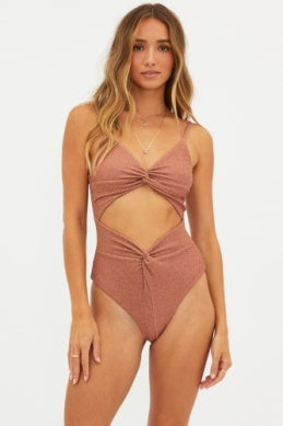 Aviva One Piece