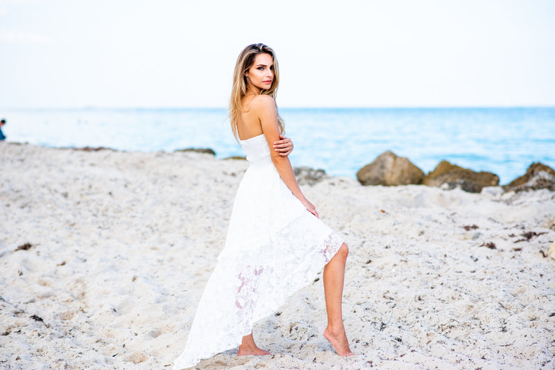 Tiered Skirt Strapless Lace Dress