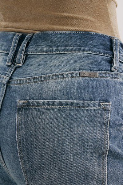 ULTRA HIGH RISE 90s FLARE