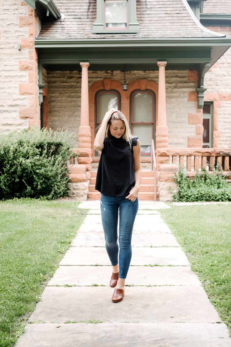 Unpublished Kora Prudent Jeans- Medium Wash