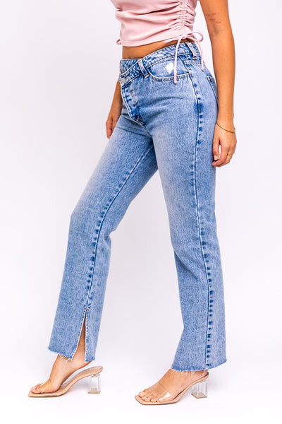 CRISS CROSS SLIM FIT JEAN