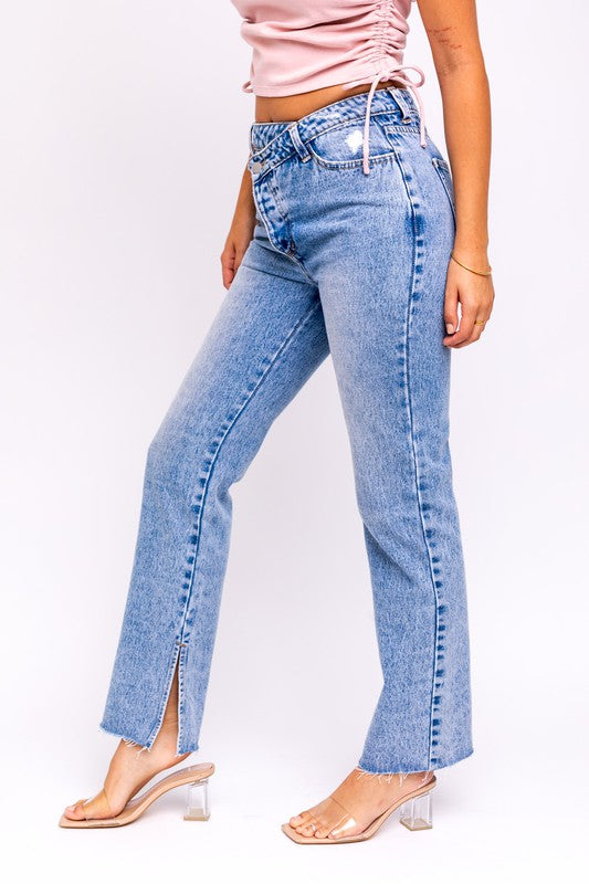 CRISS CROSS SLIM FIT JEAN
