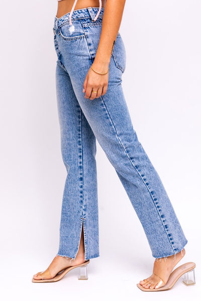 CRISS CROSS SLIM FIT JEAN