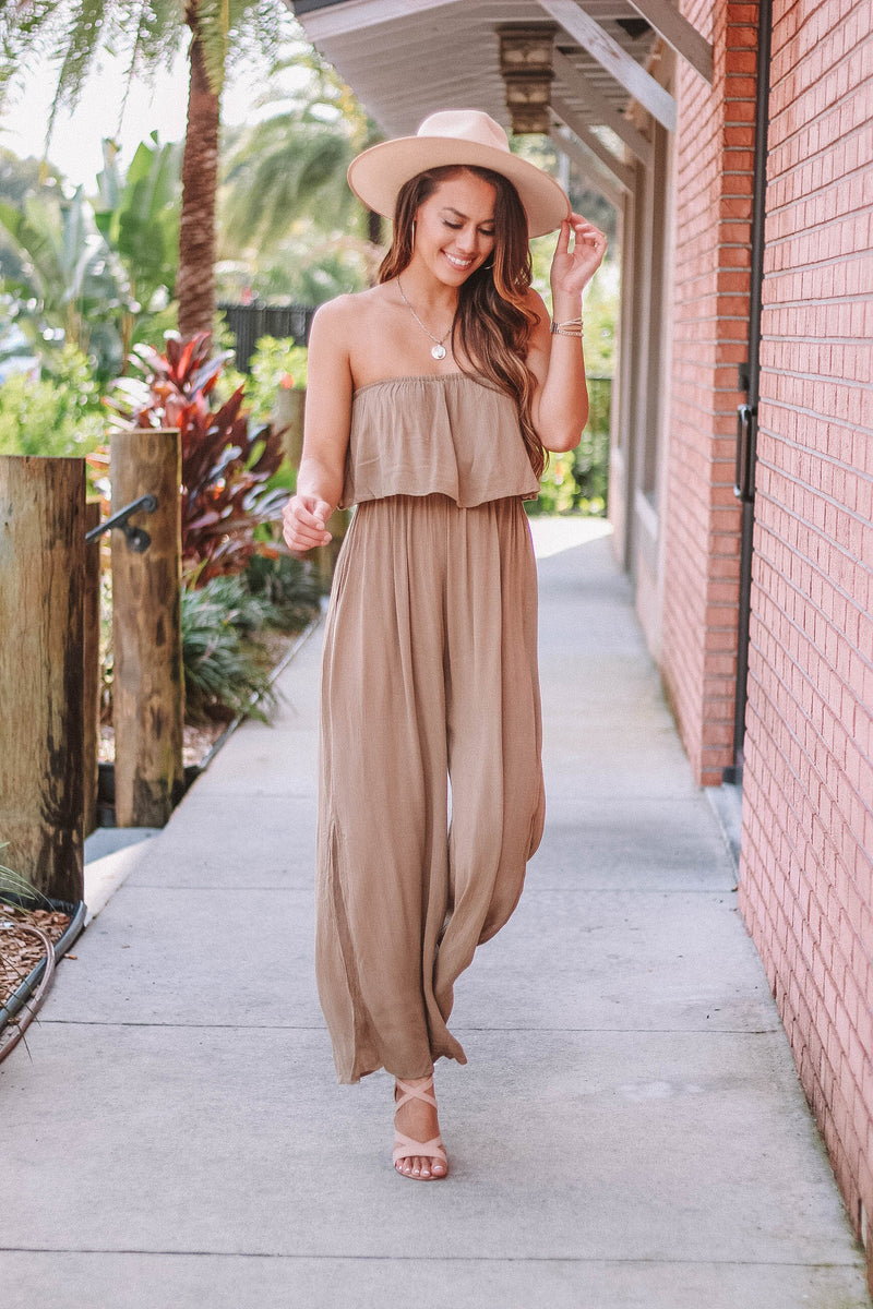 Lightweight Jumpsuit with Ruffle Top