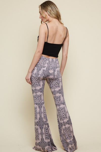 PRINTED BELL BOTTOM WITH POCKETS