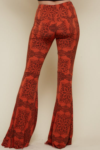 PRINTED BELL BOTTOM WITH POCKETS