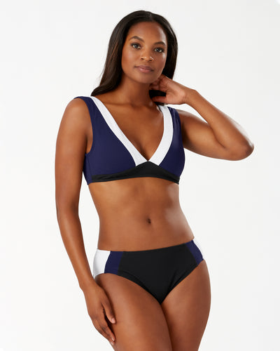 Textured Color Block Triangle Top