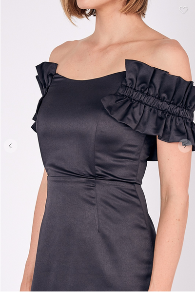 OFF SHOULDER SATIN BODYCON DRESS