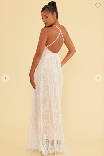 SCALLOP EDGE LACE MAXI DRESS