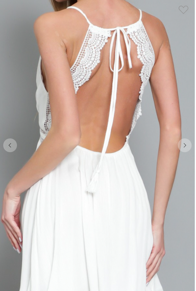 SHORT GAUZY DRESS W/ OPEN BACK LACE TRIM