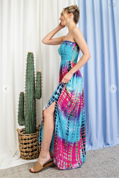TIE DYE STRAPLESS SMOCKED MAXI DRESS
