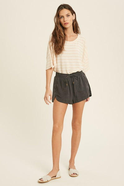 TENCEL DRAWSTRING MINI SHORTS WITH POCKETS