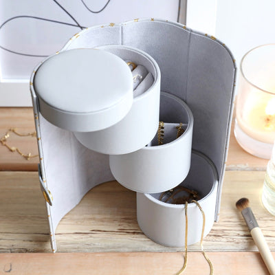 Grey Gold Stars Round Travel Jewelery Case