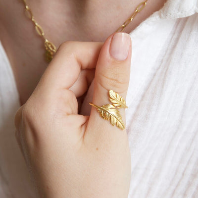 Double Feather Ring - Gold