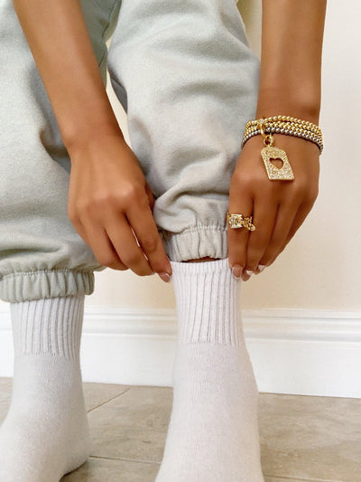 SHE'S ALL HEART BRACELET SET