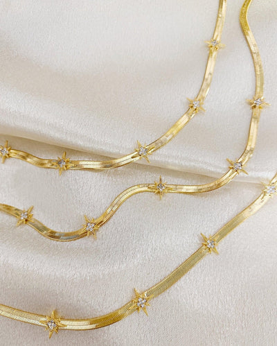 FIVE STAR NECKLACE