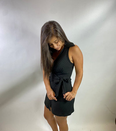 SLEEVELESS WRAP DRESS W/ SIDE TIE