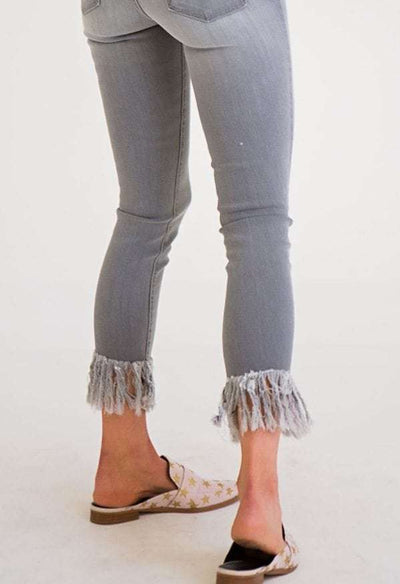 FRINGE BOTTOM JEANS