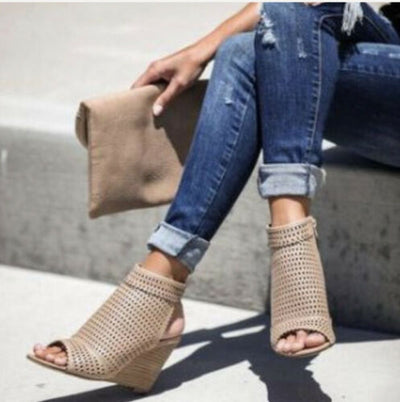 Natural Claire Wedge