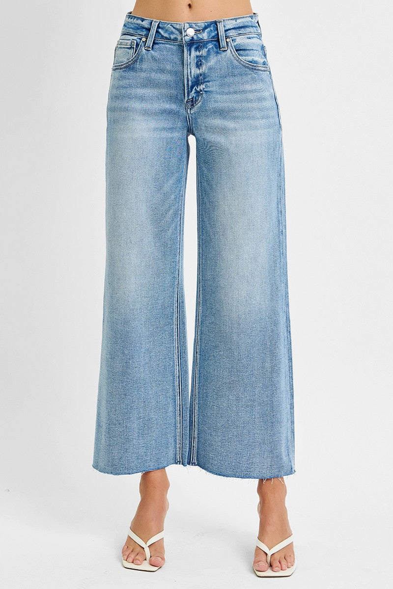 Mid Rise Crop Wide Raw Cut Hem Jeans