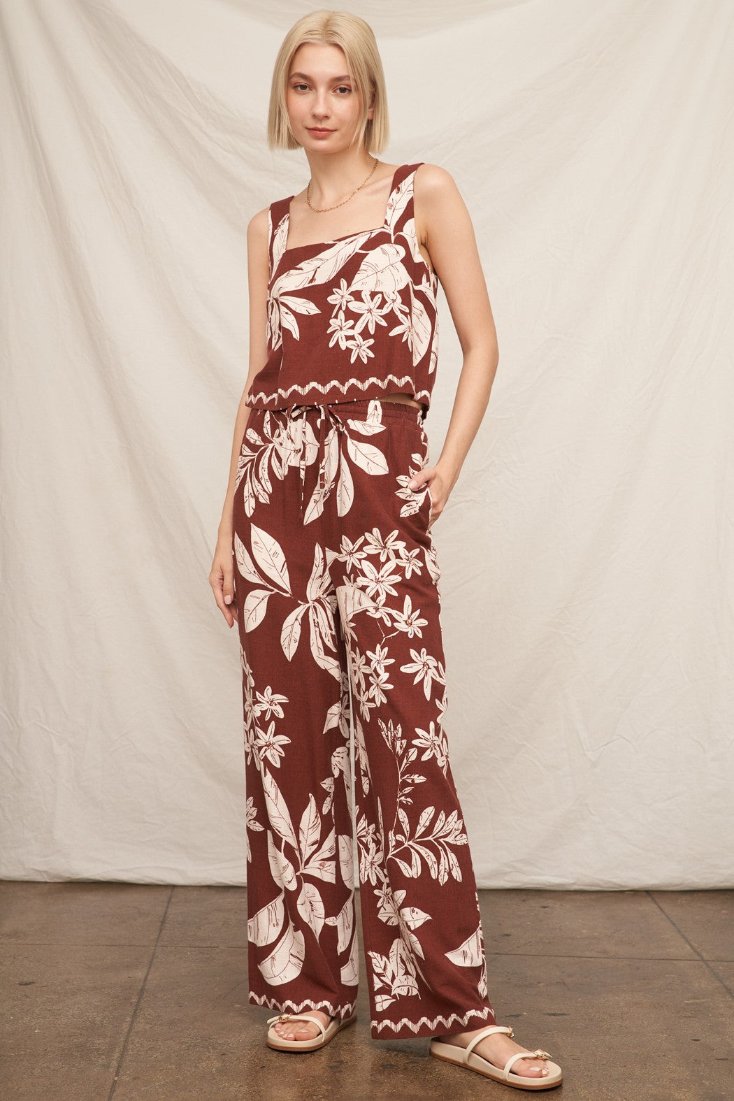 Tropical Print Sleeveless Top