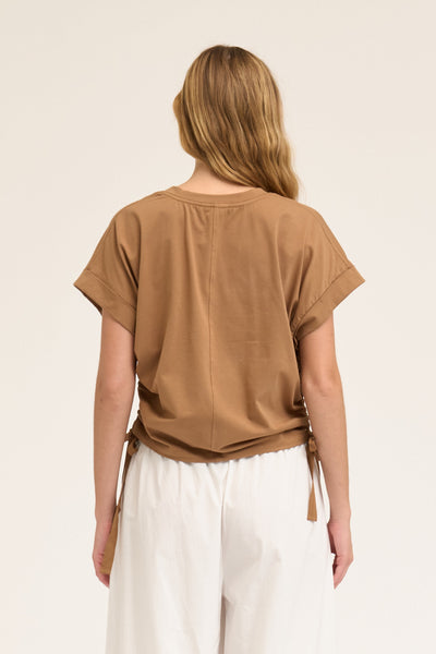 Side Scrunch Tee
