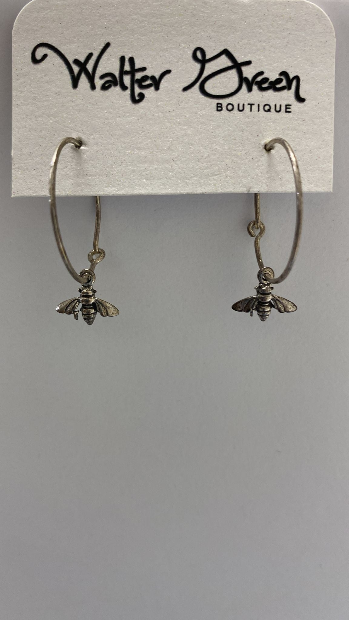 Hoop w/ Honey Bee Charm ss