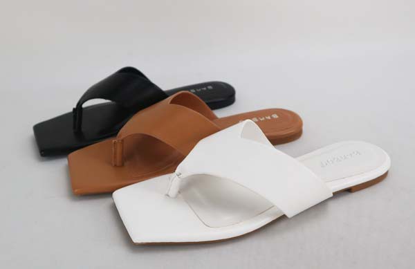 Square Toe Flip Flops