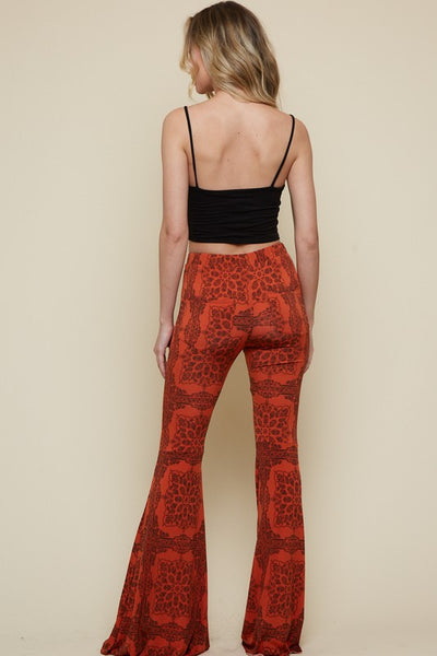 PRINTED BELL BOTTOM WITH POCKETS
