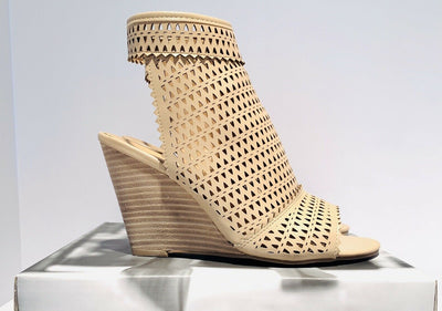 Natural Claire Wedge